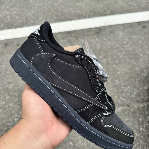 Travis Scott x Air Jordan 1 Retro Low OG SP 'Black Phantom' - Picture 1 of 6